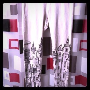 Victorian castle leggings